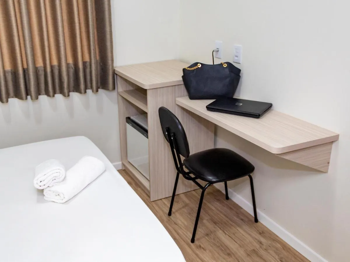 Hotel Vitoria - Itajaí