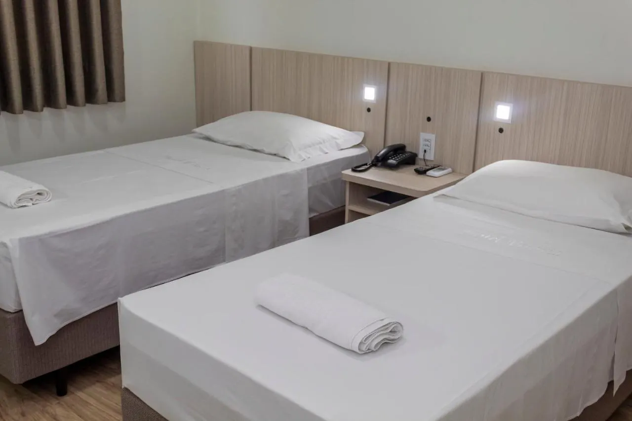 Hotel Vitoria - Itajaí