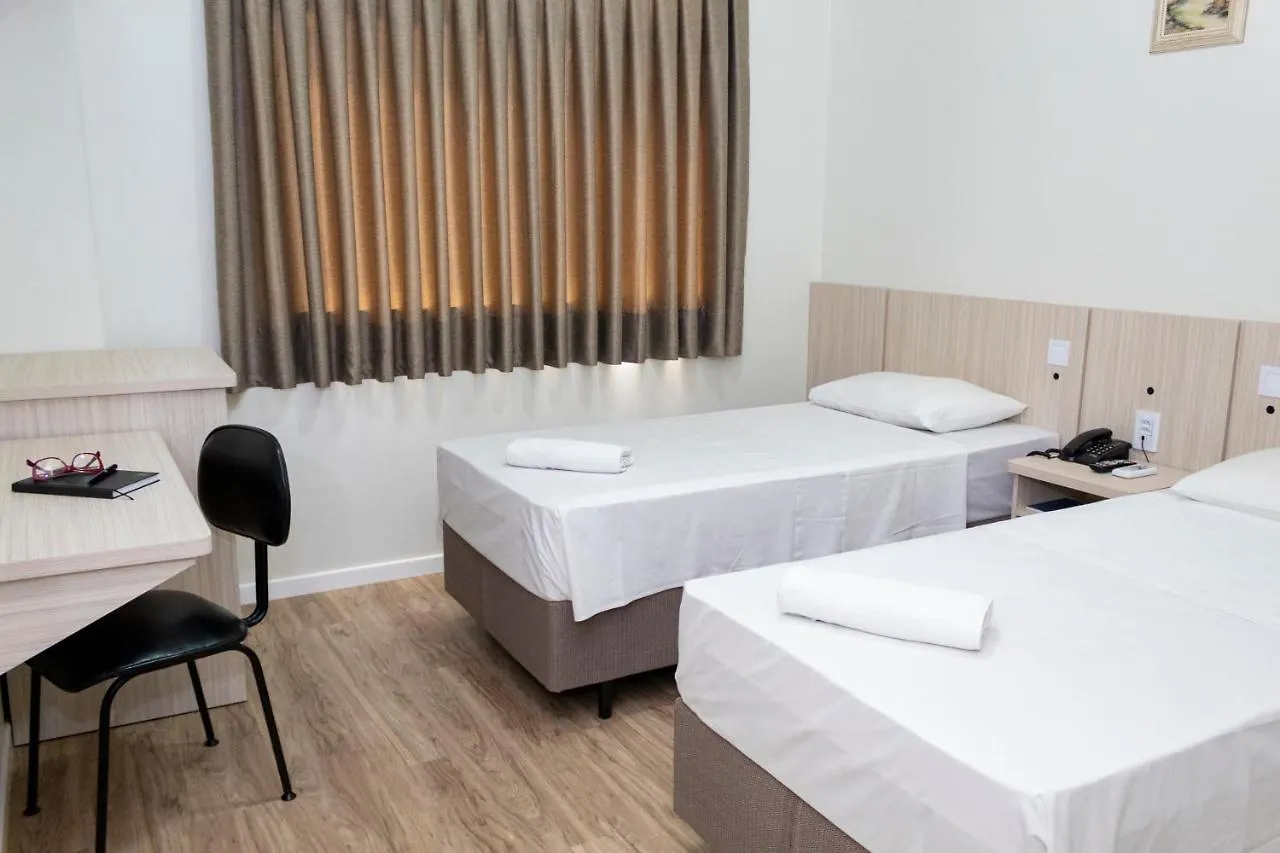 Hotel Vitoria - Itajaí 3*,