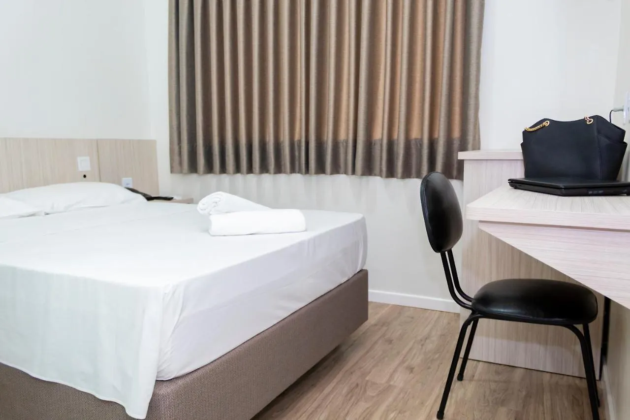 Hotel Vitoria - Itajaí
